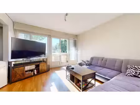 appartement 4 pièces ? 87 m² / cave  parking privatif  terrasse et loggias