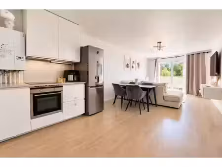 exclusivité – f3 67 m² – terrasse – plein sud – ville