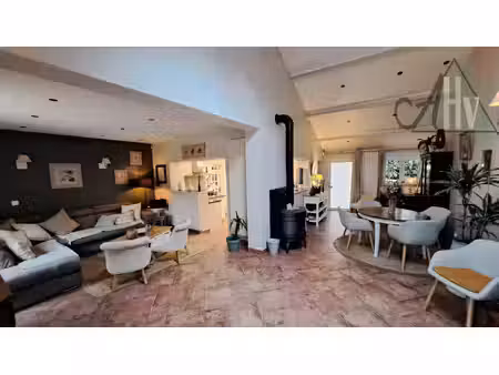 draveil (91) - maison rénovée de 116 m2 avec 3 chambres et j