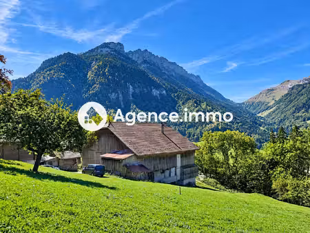 ancienne ferme 1943 – 184 5 m² habitables – 2 logements – entrem