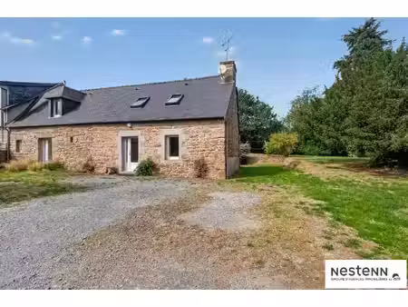 maison longère en campagne de plaintel proche saint julien  en impasse  3 chambres  1100 m