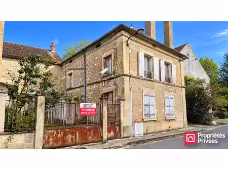 une belle opportunité pour les amoureux de pierre et de rénovation !