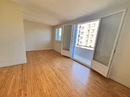 location appartement 3 pièces 63 m² à meylan (38240)