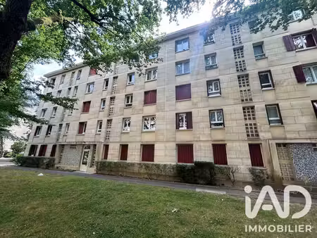 appartement à sainte-geneviève-des-bois (91700)