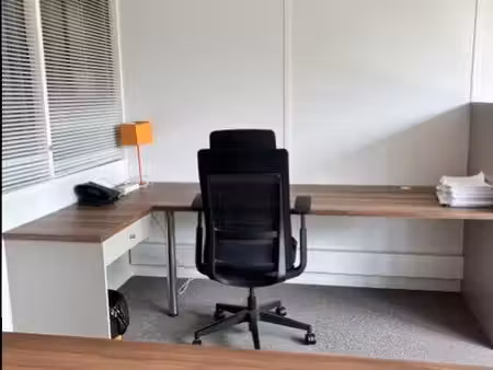 location bureaux 135 m²