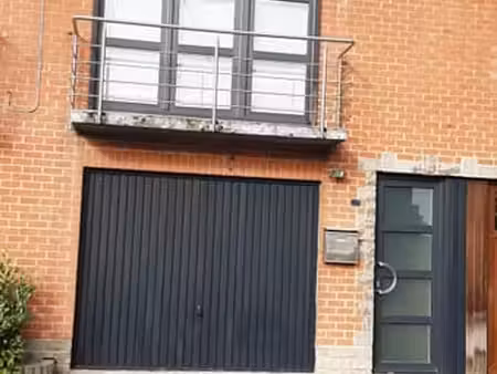 maison 2 ch à louer à thuin  97m²