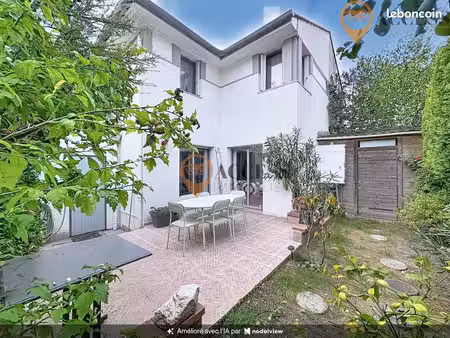 maison 4 pièces 88 m²