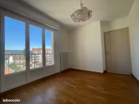 appartement 3 pièces 69 m²