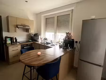 f2- cuisine équipée - duplex - parking - l'hopital