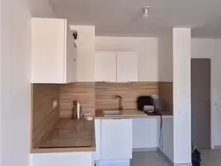 location appartement 2 pièces 39.04 m² à montpellier (34000)  761 €