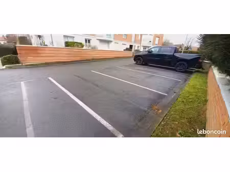 parking à louer marcq en baroeul