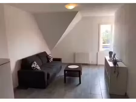 location meublée appartement 2 pièces 35 m² à le blanc-mesnil (93150)  1 030 €