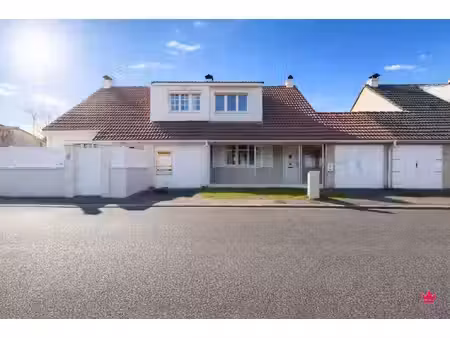 maison 4 pièces 85m2