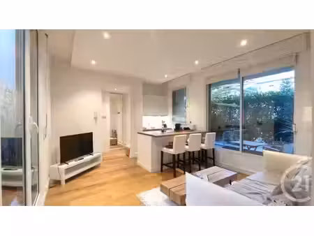 location meublée appartement 2 pièces 39.06 m² à paris 16ème (75016)  1 855 €