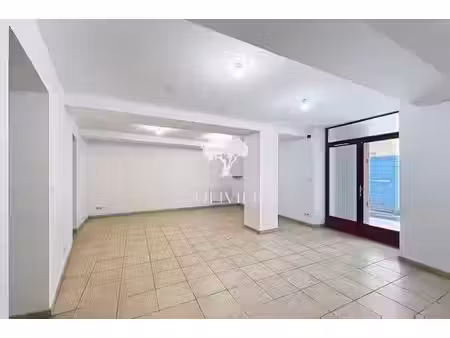location appartement 2 pièces 45.5 m² à apt (84400)  485 €