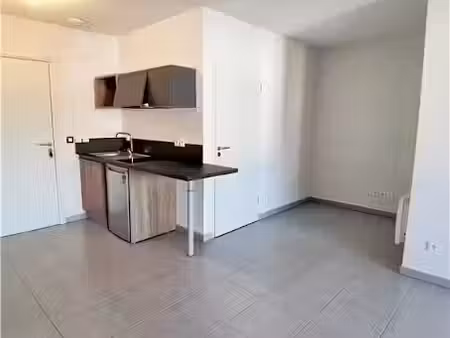 location appartement 1 pièce 28.07 m² à perols (34470)  554 €