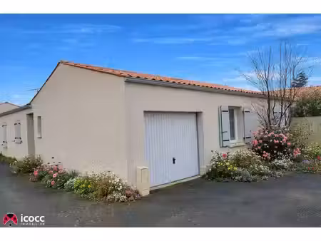 maison trois chambres plain pied