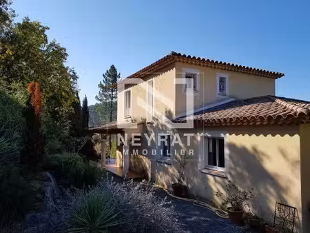 les esterets montauroux belle villa individuelle de 4 chambres avec piscine