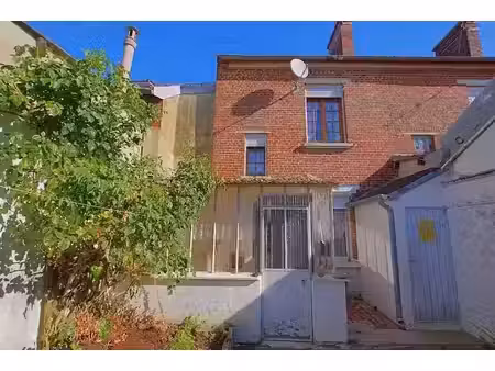 vente maison 3 pièces 49.28 m² à roye (80700)  59 500 €