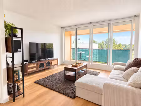 vente appartement 3 pièces  59.00m²  gradignan