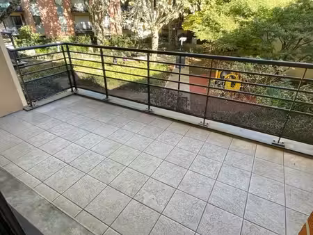 a louer t3 75m² rue caffarelli 1124.76 euros cc