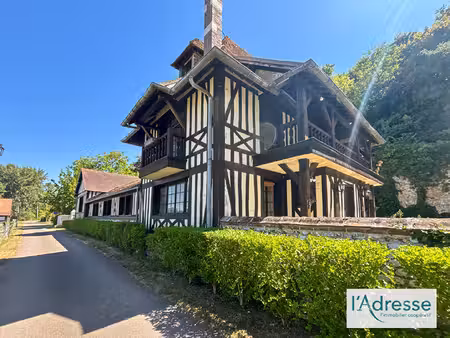 vente maison 8 pièces  205.00m²  poses