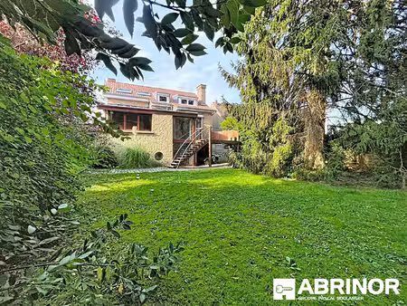 maison leers 203m²  4 chs salle de jeux  garage et jardin 630m²