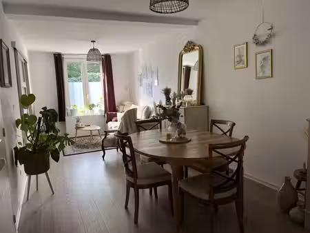 ronchin centre-ville à louer meublée – maison semi-flamande rénovée – 2 chambres – cour - 