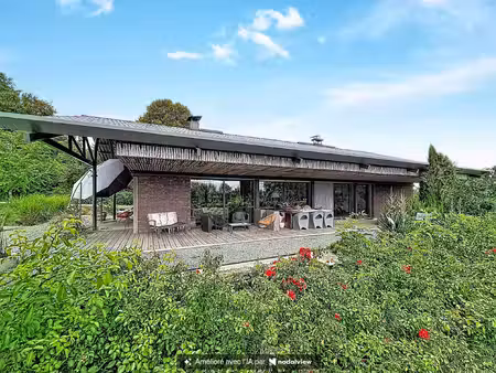 propriété d'architecte d'exception sur 1 45 ha de parc paysa
