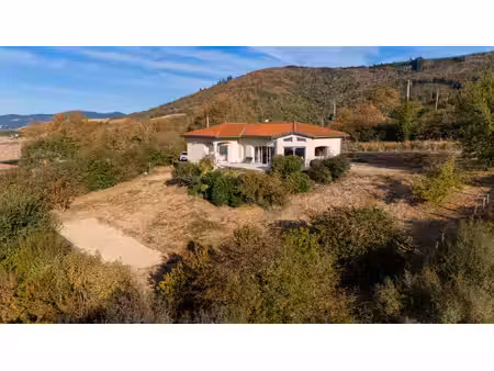 villa avec vue panoramique imprenable  terrain 1960 m2