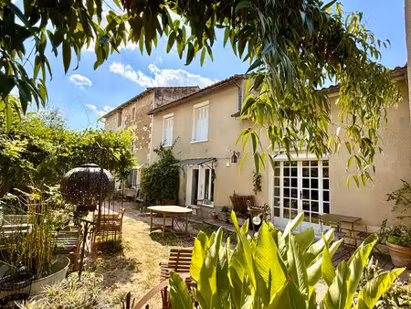 maison à vendre à monts-sur-guesnes (86420) - vienne