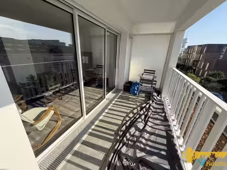 appartement 3 pièces 61 05m2  terrasse 5 52m2  parking privé