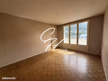 appartement 3 pièces 56 m²