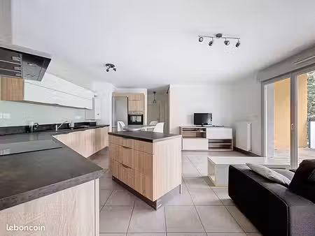 appartement 3 pièces 69 m²