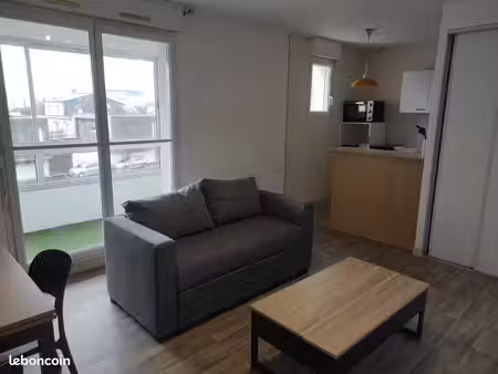 loue appartement meublé type 2 tours nord 2 pièces – 43m2 – tours 37100 - loyer : 620 char