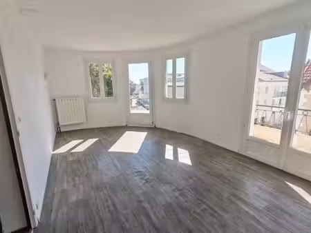 appartement 4 pièces 81 m²