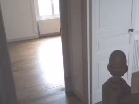 appartement 4 pièces 80 m²