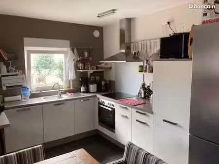 beau f2 à petite-rosselle - rénovation récente