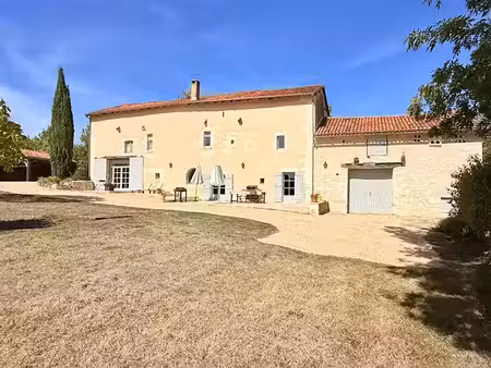vente maison 8 pièces 231 m² à brantôme (24310)  485 000 €