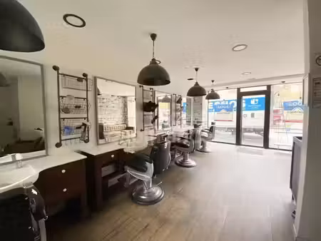 location locaux professionnels 2 pièces 55 m² à paris 12ème (75012)  2 300 €