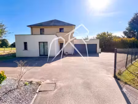 maison individuelle 6 pièces | 162 m² | récente  au calme  avec terrasse  jardin et garage