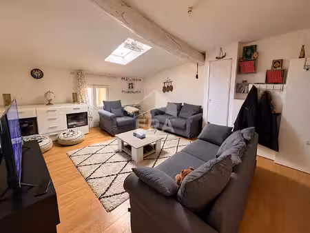appartement 2 pièces à vendre à bourg - réf 3136
