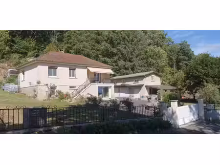 maison 7 pièces 142 m2
