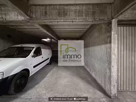 parking sécurisé lille centre proche gares