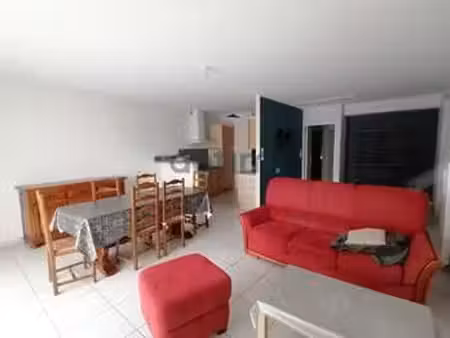 location appartement 3 pièces meublé à montaigu (85600) : à louer 3 pièces meublé / 76m² m
