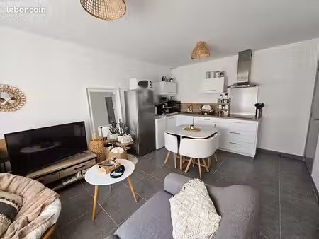 appartement 3 pièces 40 m²
