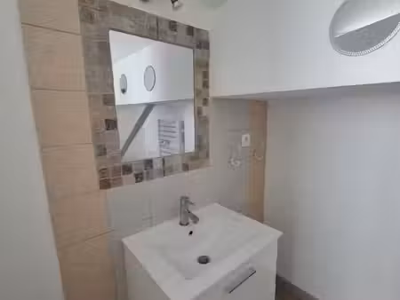 t4 en duplex meublé