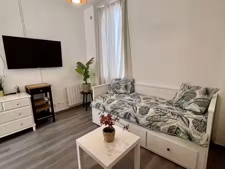 studio 1 pièce 16 m²