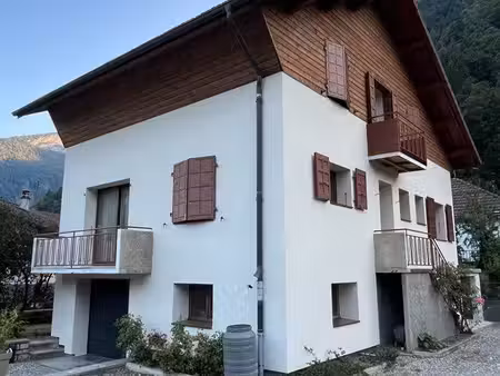 à louer – t3 62 m² avec jardin privatif + garage – 1 290 cc