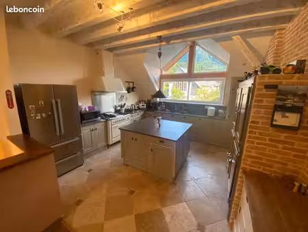 joli triplex meublé - 95m2